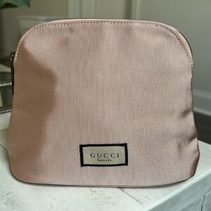 Gucci beauty pouch